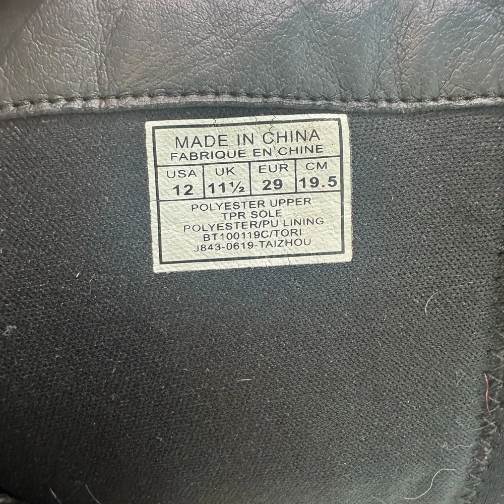 Baretraps boots. Little girls size 12. Tall black boots with full zipper.